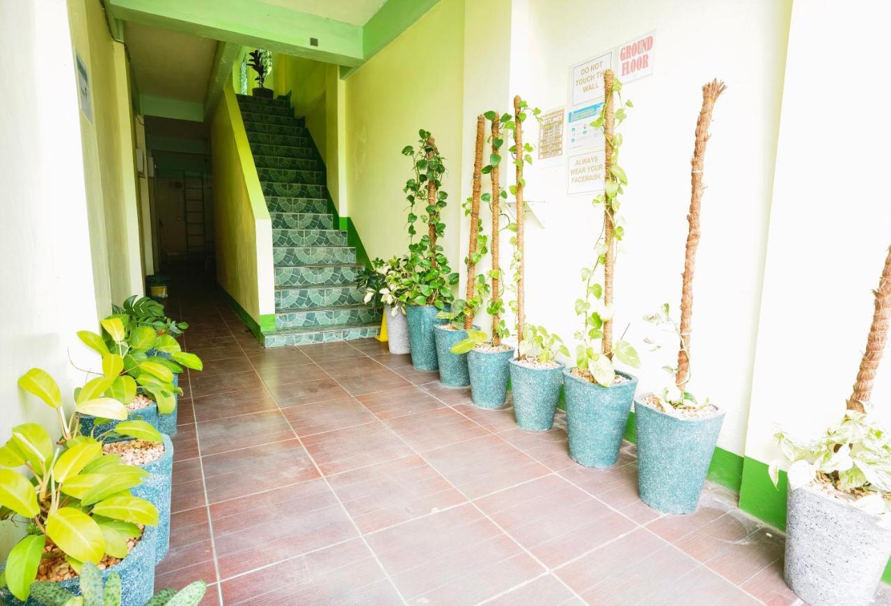 Reddoorz At D128 Lodge Cagayan Valley Tuguegarao City Exterior foto